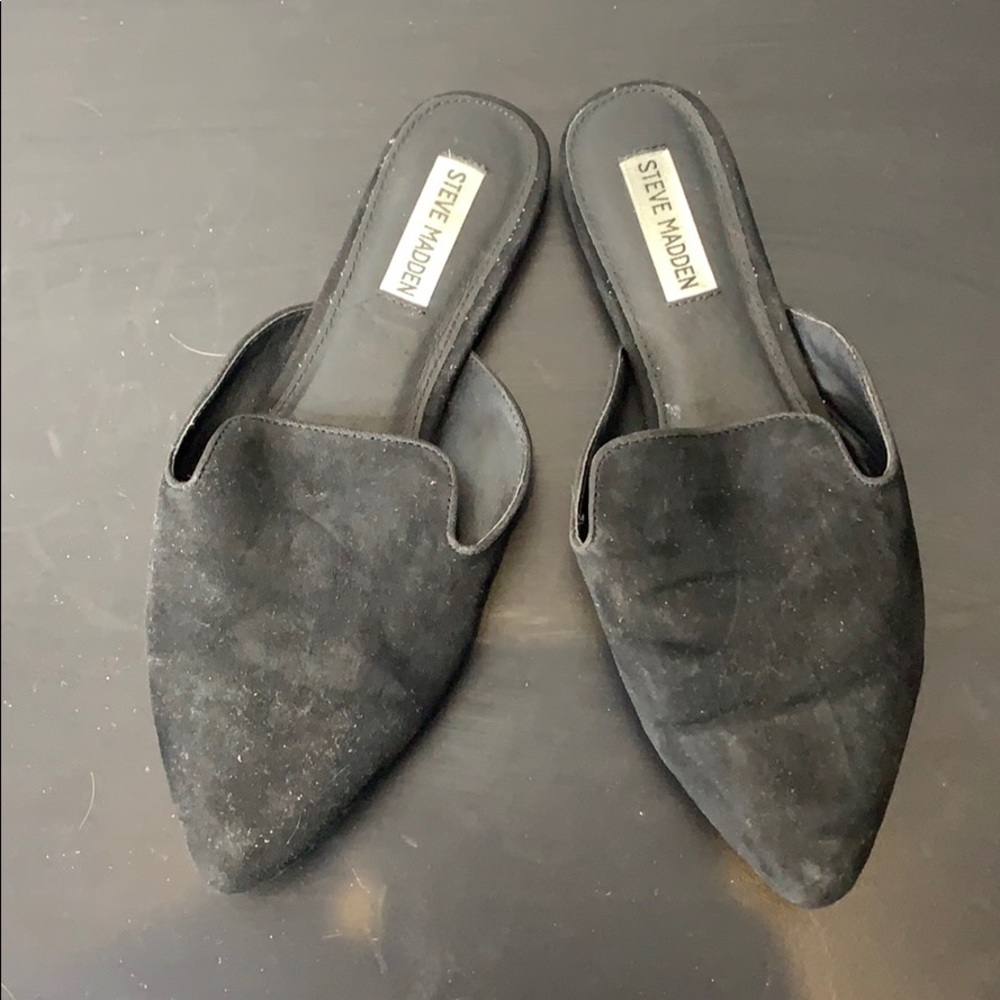 STEVE MADDEN BLACK SUEDE POINTED MULES